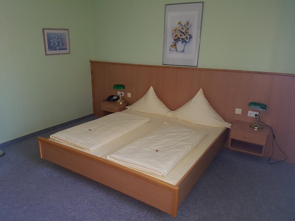 Hotel Stadt Baunatal Dış mekan fotoğraf